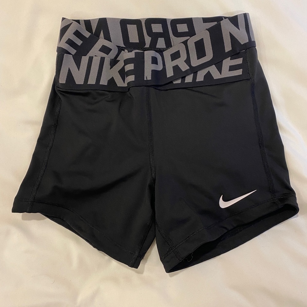 Crossover Nike Pro Shorts